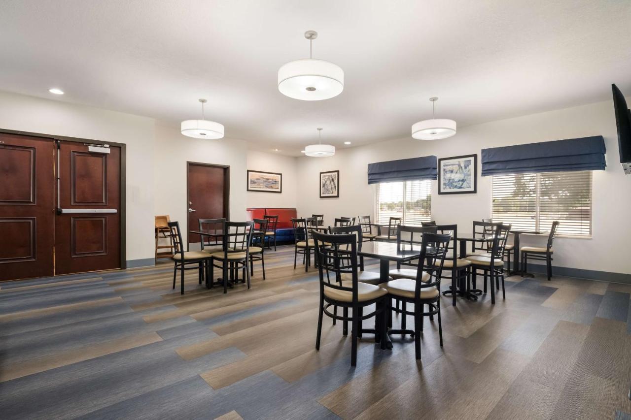 Best Western Coffeyville Central Business District Inn&Suites Exterior foto
